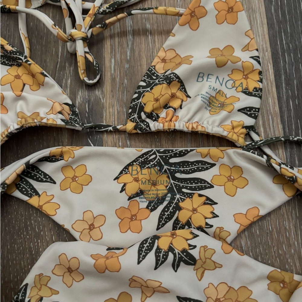 Benoa Swim puakenikeni swim set